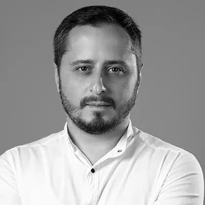 Portrait — Nukri Chachava